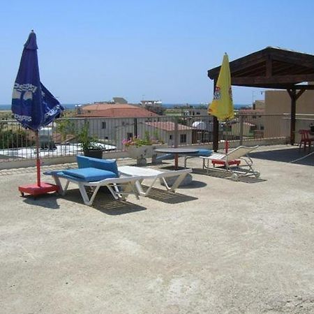Marios Apartments Pervolia Exterior foto